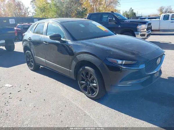 3MVDMBBM5RM643888 2024 MAZDA CX-30 - Image 1