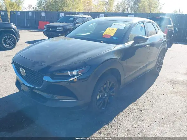 3MVDMBBM5RM643888 2024 MAZDA CX-30 - Image 2