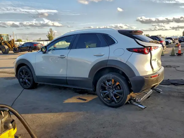 3MVDMBBM5RM644992 2024 MAZDA CX-30 - Image 2