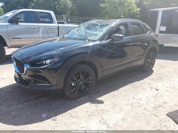 3MVDMBBM5RM652137 2024 MAZDA CX-30 - Image 2