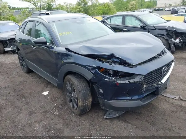 3MVDMBBM5RM680603 2024 MAZDA CX-30 - Image 1
