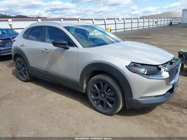 3MVDMBBM5RM696655 2024 MAZDA CX-30 - Image 1