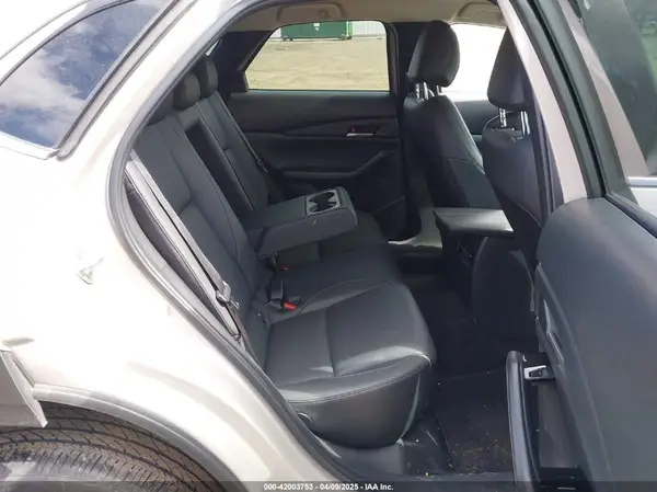 3MVDMBBM5RM696655 2024 MAZDA CX-30 - Image 8