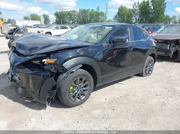 3MVDMBBM5RM702163 2024 MAZDA CX-30 - Image 2