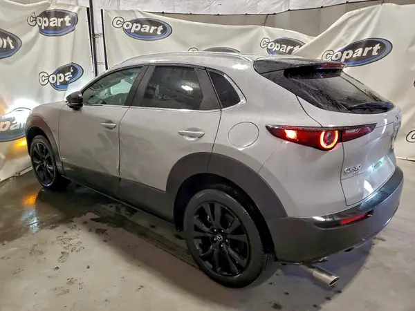 3MVDMBBM5SM757850 2025 MAZDA CX-30 - Image 2