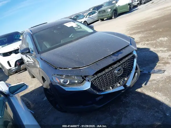 3MVDMBBM5SM760652 2025 MAZDA CX-30 - Image 1