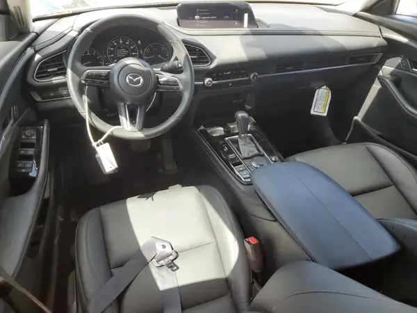 3MVDMBBM5SM769240 2025 MAZDA CX-30 - Image 8