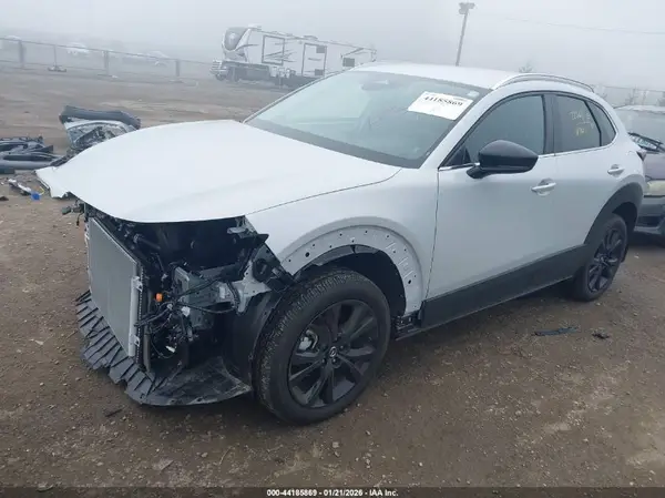 3MVDMBBM5SM797619 2025 MAZDA CX-30 - Image 2