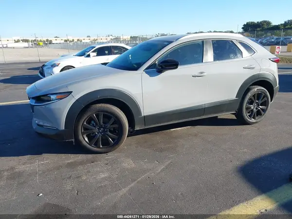 3MVDMBBM5SM843160 2025 MAZDA CX-30 - Image 2