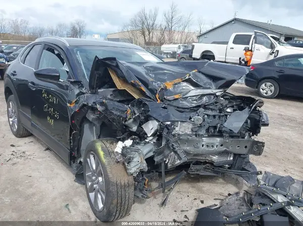 3MVDMBBM6PM586419 2023 MAZDA CX-30 - Image 1