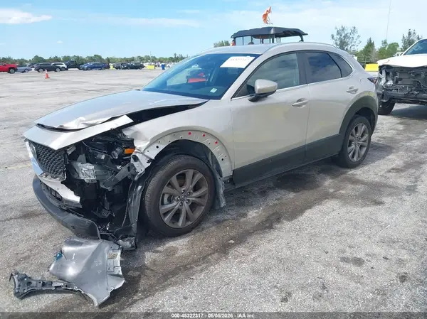 3MVDMBBM6PM586856 2023 MAZDA CX-30 - Image 2