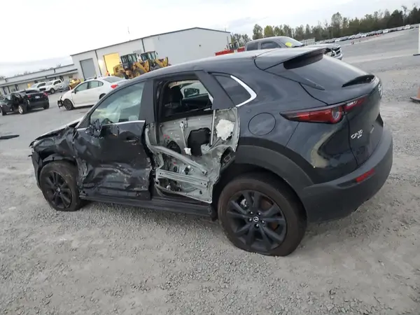3MVDMBBM6RM658044 2024 MAZDA CX-30 - Image 2