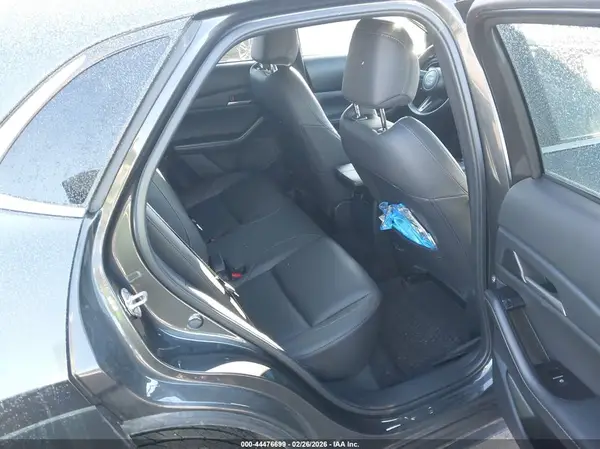 3MVDMBBM6RM700700 2024 MAZDA CX-30 - Image 8