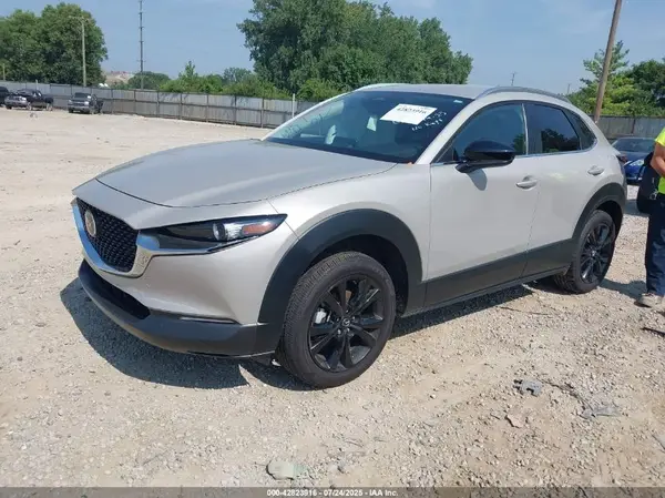 3MVDMBBM6RM701541 2024 MAZDA CX-30 - Image 2