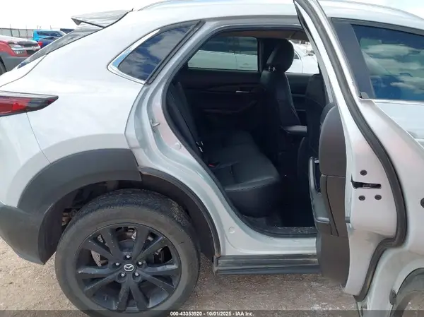 3MVDMBBM6RM707212 2024 MAZDA CX-30 - Image 8