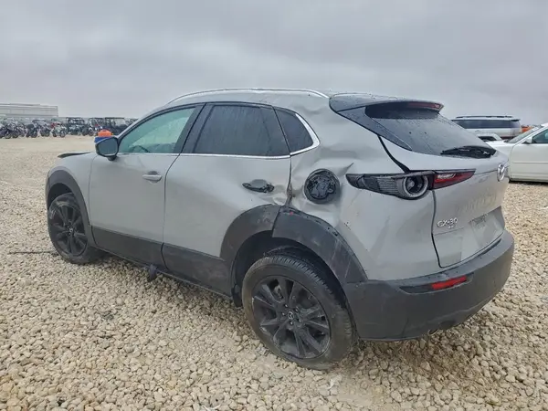 3MVDMBBM6SM750552 2025 MAZDA CX-30 - Image 2