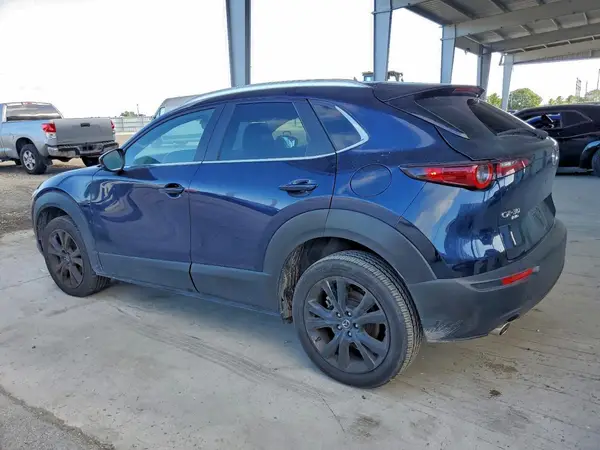 3MVDMBBM6SM755914 2025 MAZDA CX-30 - Image 2