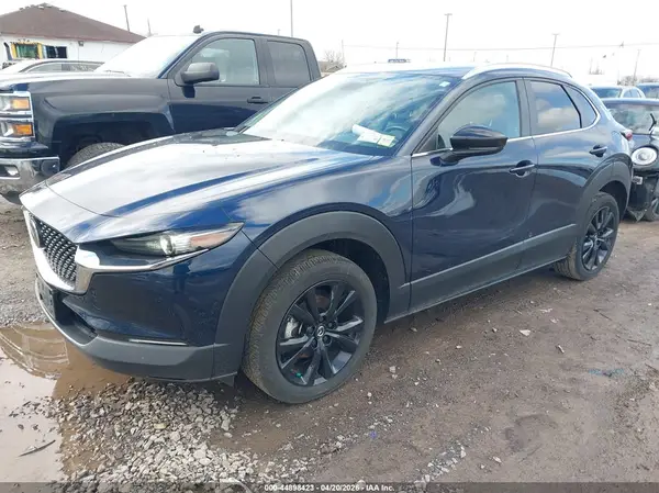 3MVDMBBM6SM767948 2025 MAZDA CX-30 - Image 2