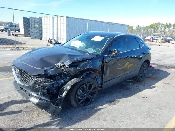 3MVDMBBM6SM773023 2025 MAZDA CX-30 - Image 2