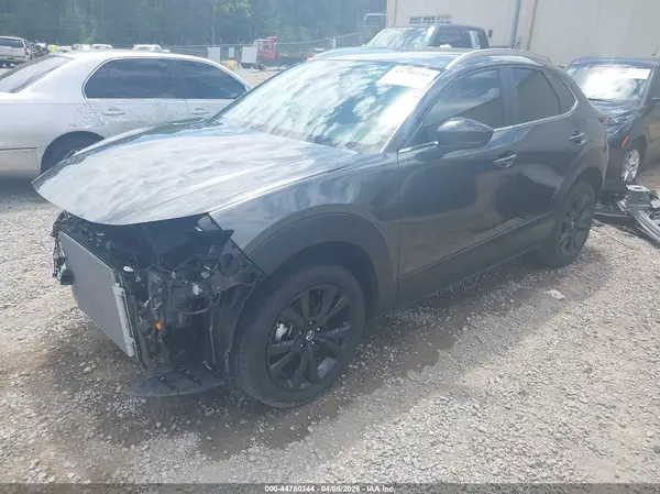 3MVDMBBM6SM824598 2025 MAZDA CX-30 - Image 2