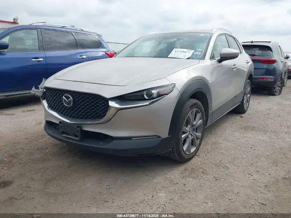 3MVDMBBM7PM529856 2023 MAZDA CX-30 - Image 2
