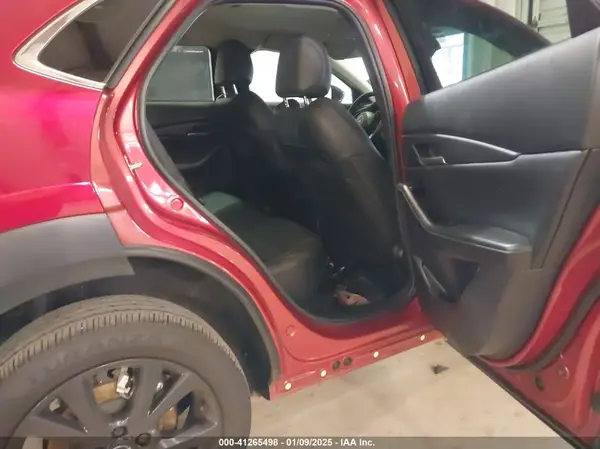 3MVDMBBM7RM610746 2024 MAZDA CX-30 - Image 8