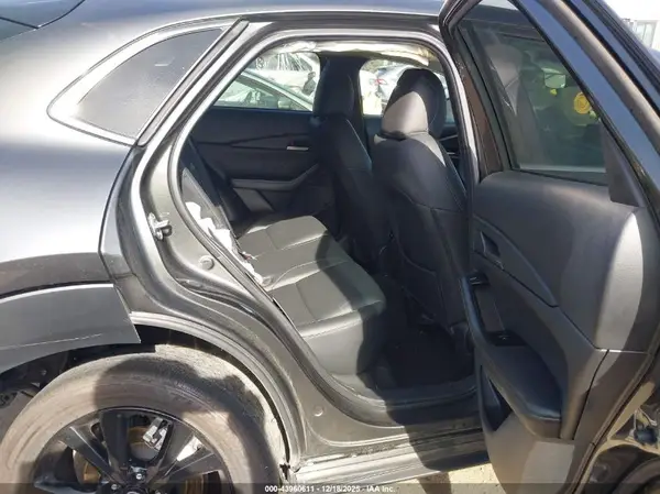 3MVDMBBM7RM675810 2024 MAZDA CX-30 - Image 8
