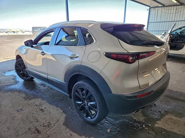 3MVDMBBM7RM698472 2024 MAZDA CX-30 - Image 2