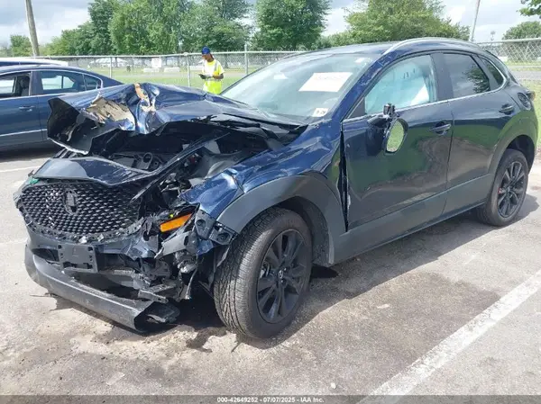 3MVDMBBM7RM708014 2024 MAZDA CX-30 - Image 2