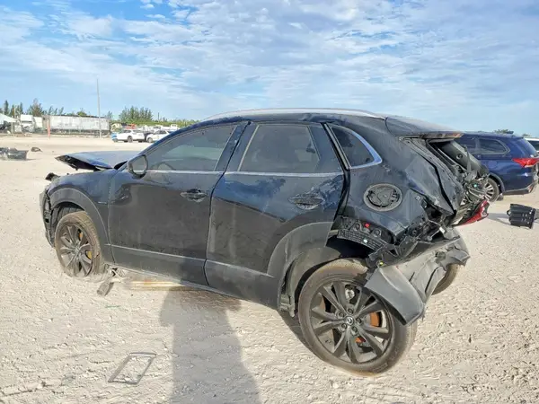 3MVDMBBM7SM778022 2025 MAZDA CX-30 - Image 2