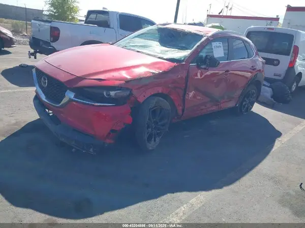 3MVDMBBM7SM801220 2025 MAZDA CX-30 - Image 2