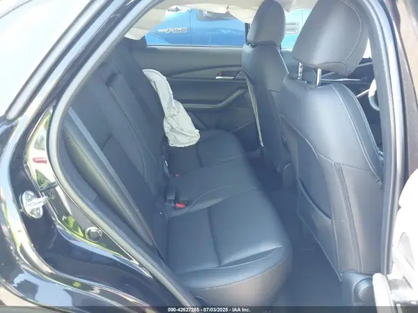 3MVDMBBM7SM808281 2025 MAZDA CX-30 - Image 8