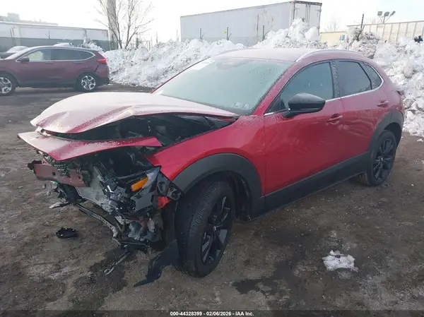 3MVDMBBM7SM820916 2025 MAZDA CX-30 - Image 2