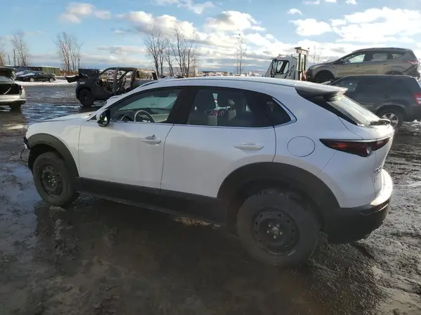 3MVDMBBM7SM847811 2025 MAZDA CX-30 - Image 2
