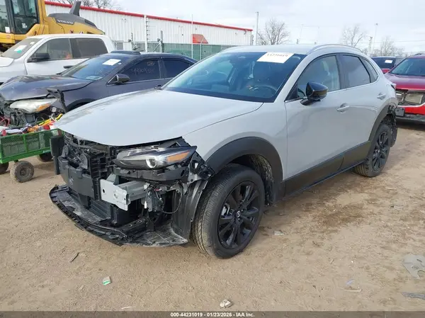 3MVDMBBM7SM858789 2025 MAZDA CX-30 - Image 2