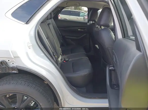 3MVDMBBM7SM858789 2025 MAZDA CX-30 - Image 8