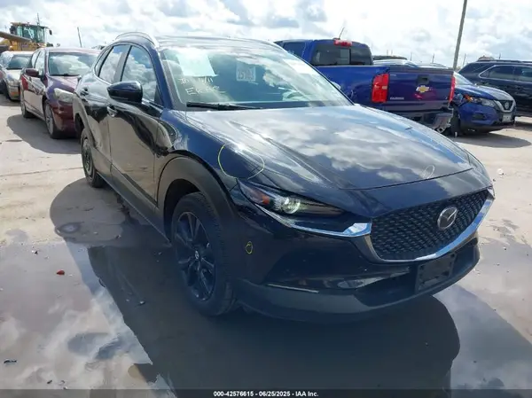 3MVDMBBM8RM606396 2024 MAZDA CX-30 - Image 1