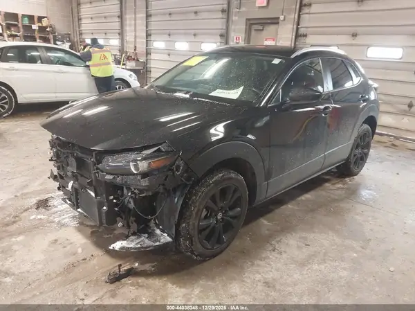 3MVDMBBM8RM682085 2024 MAZDA CX-30 - Image 2
