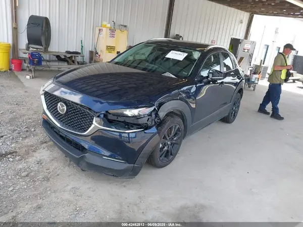 3MVDMBBM8RM696181 2024 MAZDA CX-30 - Image 2
