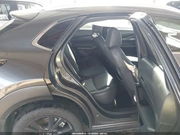3MVDMBBM8RM702190 2024 MAZDA CX-30 - Image 8