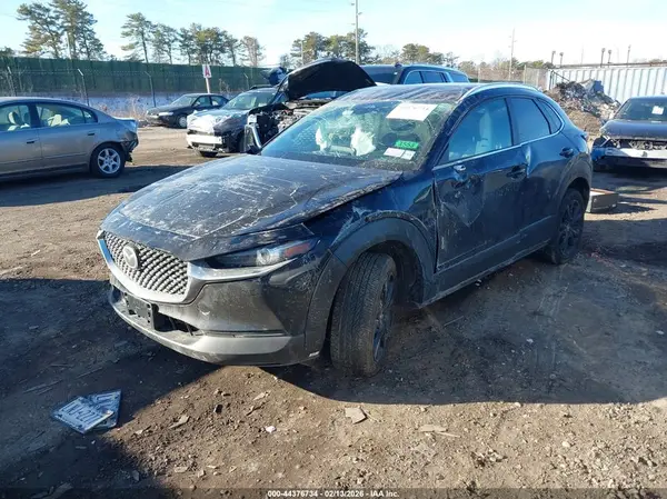 3MVDMBBM8RM706675 2024 MAZDA CX-30 - Image 2
