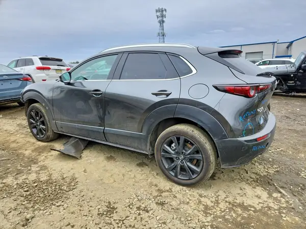 3MVDMBBM8RM714047 2024 MAZDA CX-30 - Image 2