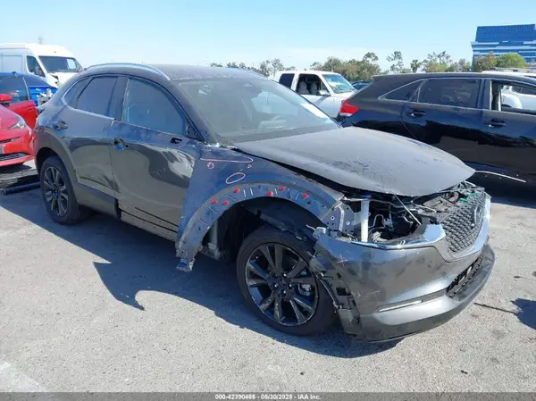 3MVDMBBM8RM716638 2024 MAZDA CX-30 - Image 1