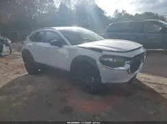 3MVDMBBM8SM758068 2025 MAZDA CX-30