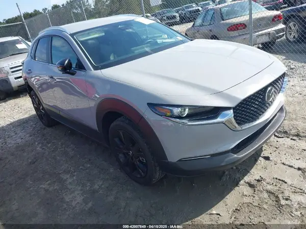 3MVDMBBM8SM758071 2025 MAZDA CX-30 - Image 1