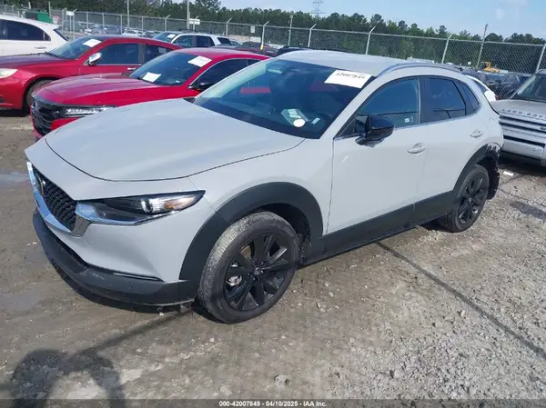 3MVDMBBM8SM758071 2025 MAZDA CX-30 - Image 2