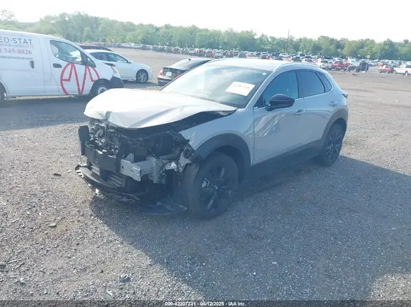 3MVDMBBM8SM762914 2025 MAZDA CX-30 - Image 2