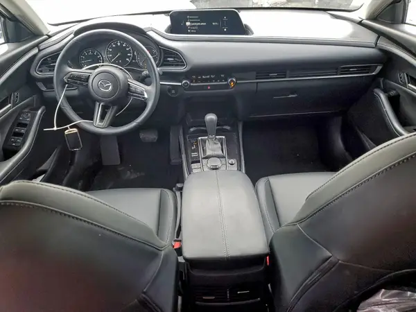 3MVDMBBM8SM794410 2025 MAZDA CX-30 - Image 8