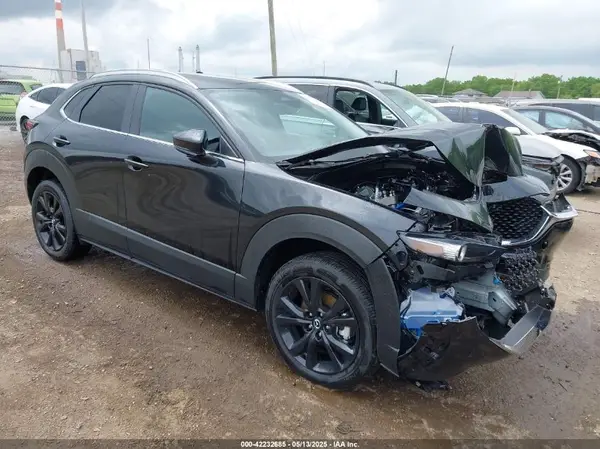 3MVDMBBM8SM796495 2025 MAZDA CX-30 - Image 1