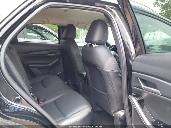3MVDMBBM8SM796495 2025 MAZDA CX-30 - Image 8